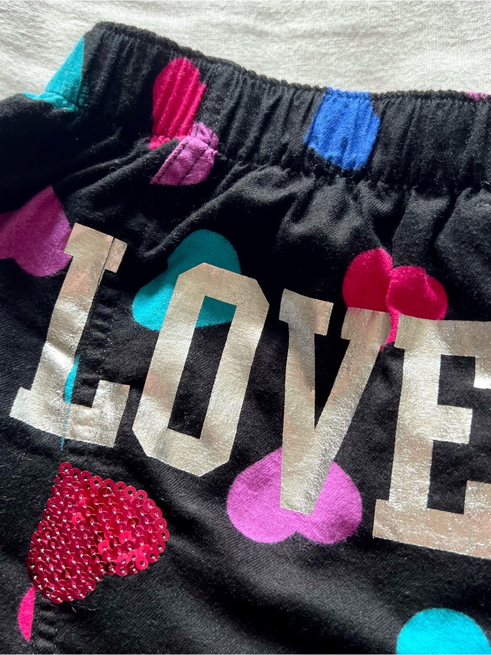 RARE EXC • VS PINK “Warm Me Up” Tank & Sequin Heart Shorts Sleep Set • - Picture 12 of 15